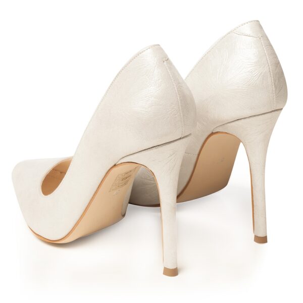 Pantofi stiletto argintii cu presaj flori Classy