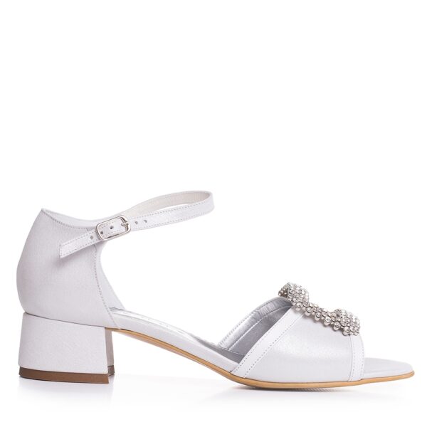 Sandale de mireasa cu toc mic accesorizate cu cristale Evony