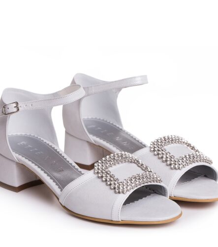 Sandale de mireasa cu toc mic accesorizate cu cristale Evony