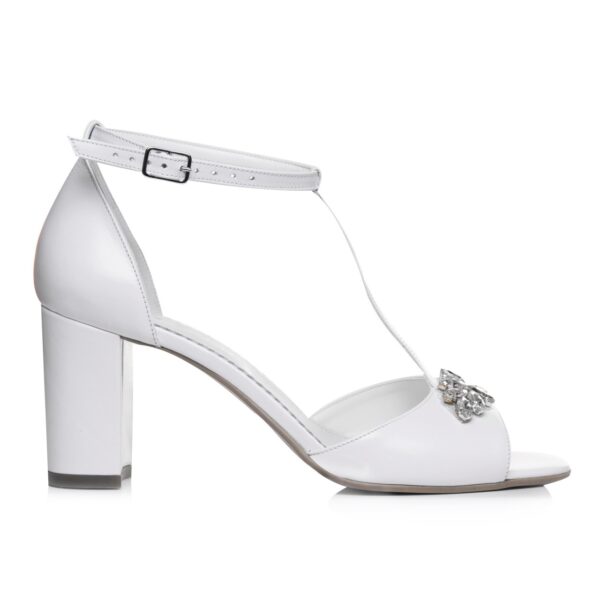 Sandale mireasa albe cu toc gros si accesoriu Peep Toe
