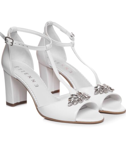 Sandale mireasa albe cu toc gros si accesoriu Peep Toe